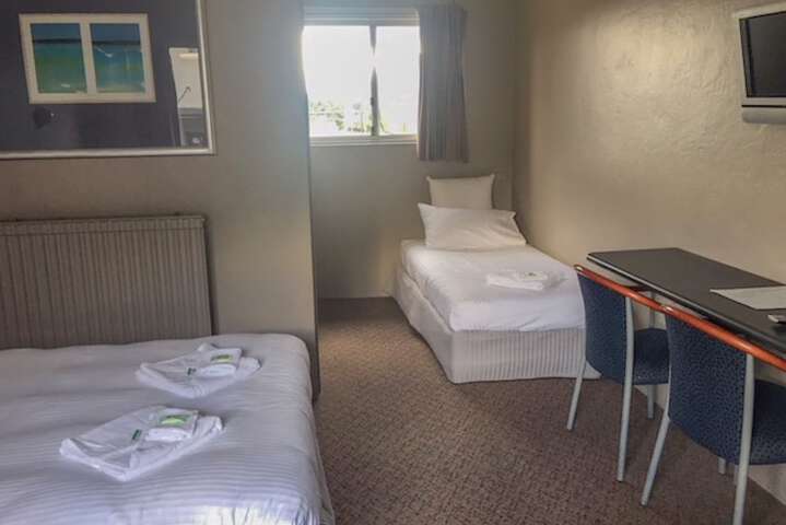 Room 30 of 62