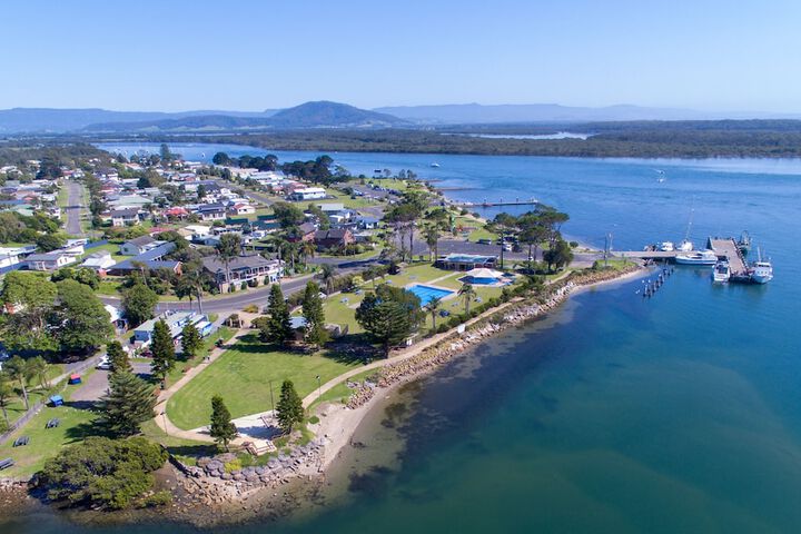 Anchor Bay Motel