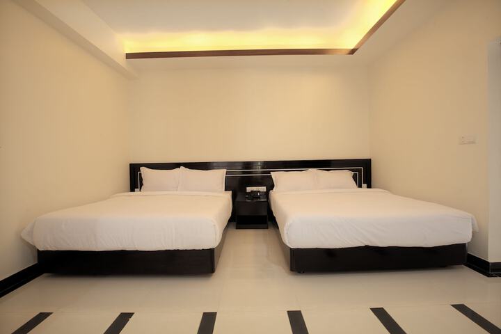 Room 14 of 17