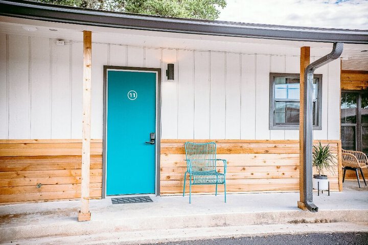 Stonewall Motor Lodge
