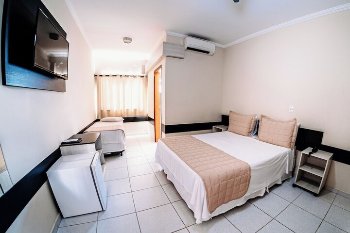 Room 10 of 55