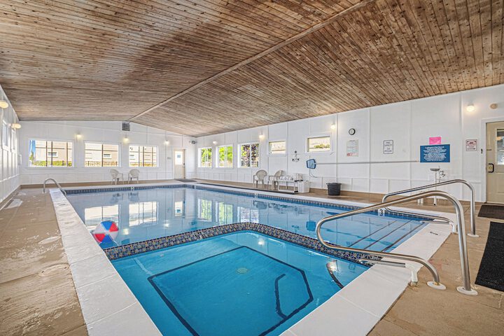 Pool 28 of 47