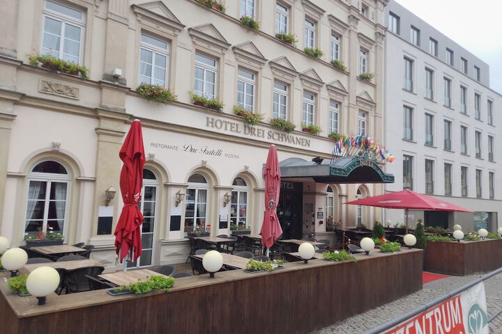 Hotel 67 of 67