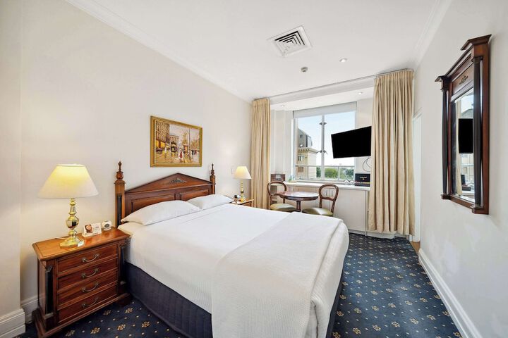 Room 46 of 79