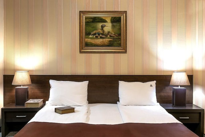 Room 14 of 45
