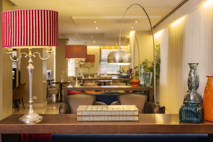 Guest Lobby