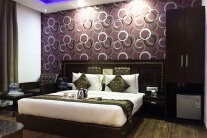 Room 26 of 51