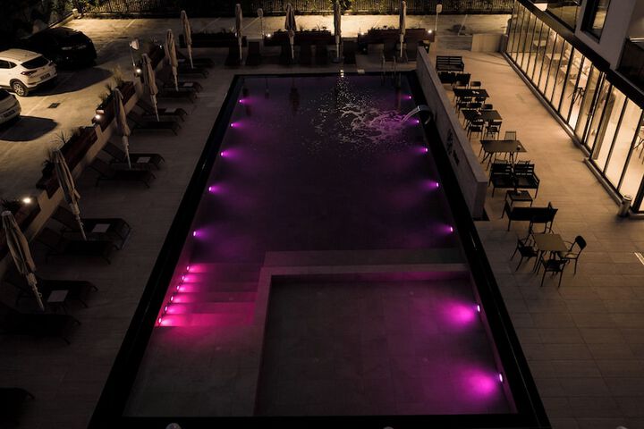 Pool 96 of 114