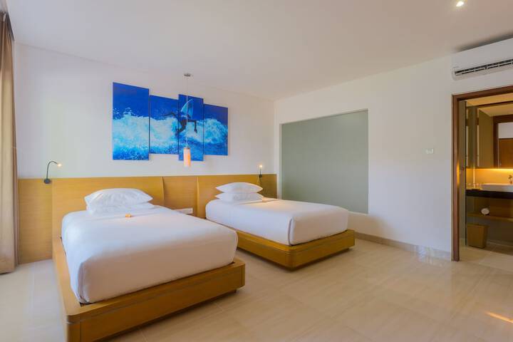 Room 3 of 54