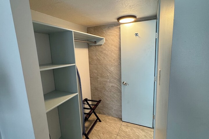 2 Double Beds (11 of 18)