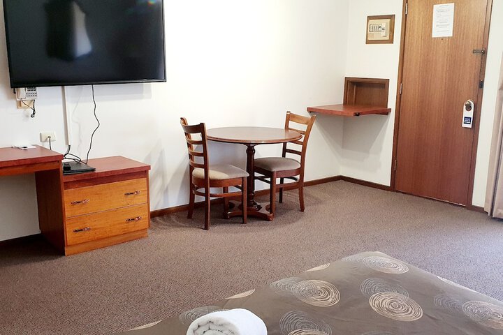 Room 18 of 51