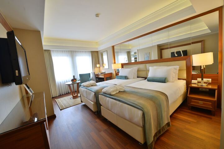 Room 8 of 57