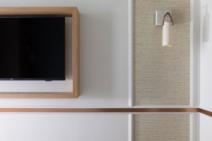 Room 10 of 65