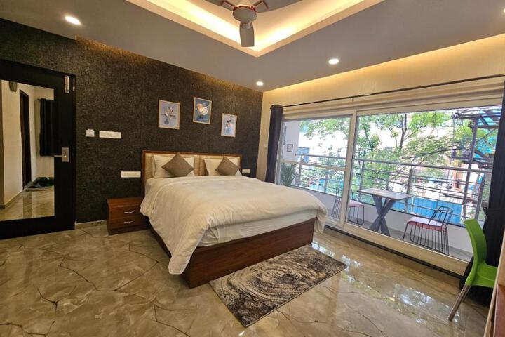 The Urban Nest Hotel