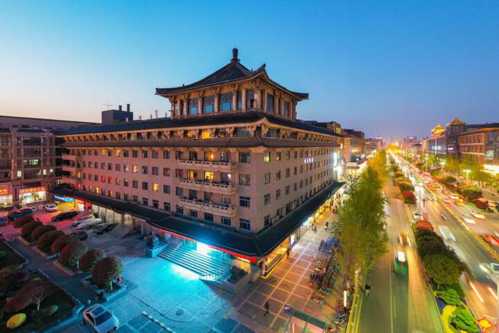 Orange Hotel Xian South Gate of Zhonggu Lou