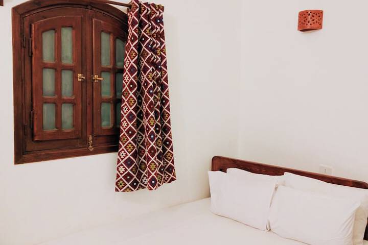 Room 3 of 17