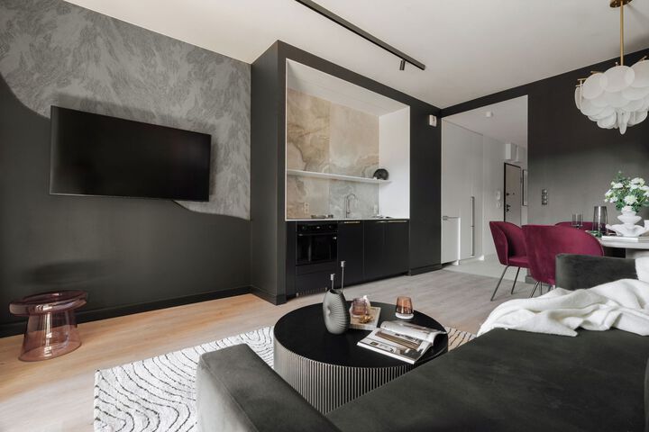 Room 194 of 298
