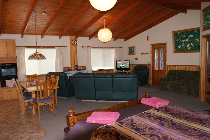 Room 19 of 51