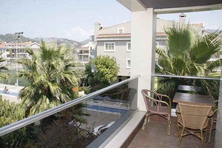 Terrace/Patio 12 of 24