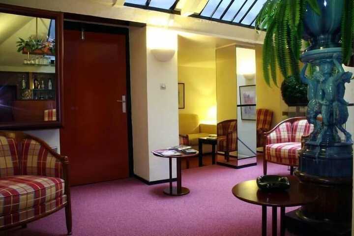 Lobby Photos