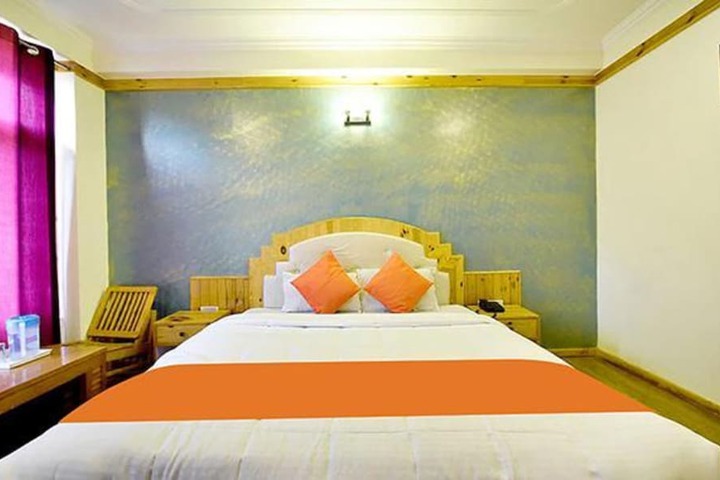 Room 2 of 13