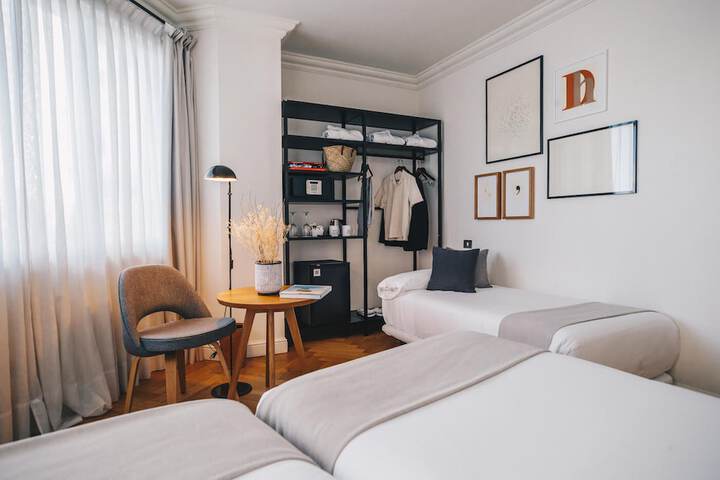 Room 29 of 90