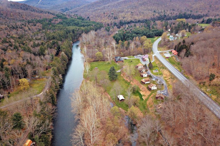 Business Center 172 of 193