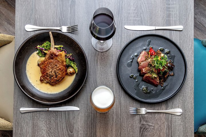 Dining 105 of 256