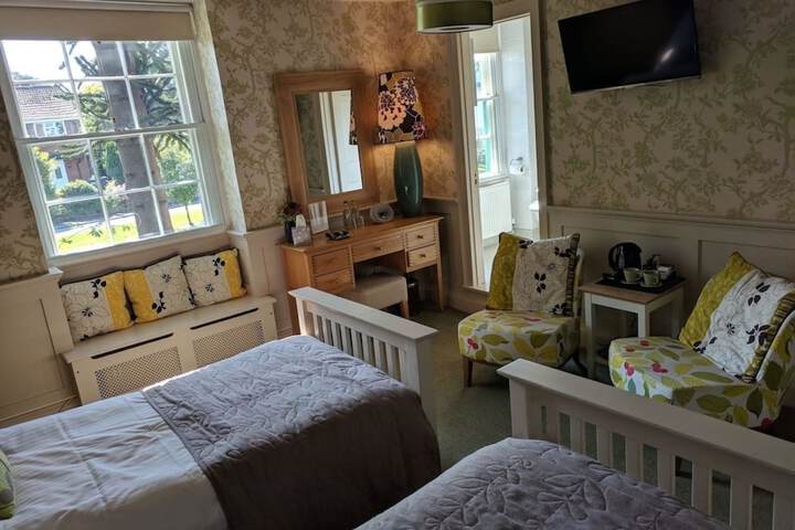 Room 18 of 46