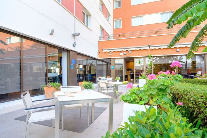 Terrace/Patio 52 of 59