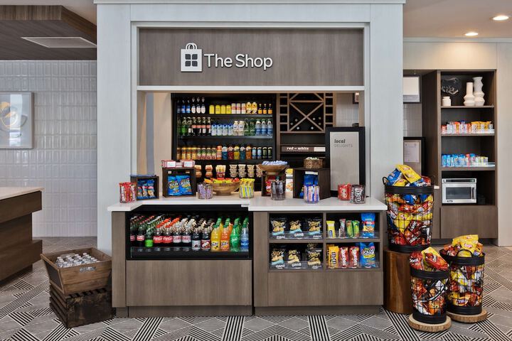 Snack bar