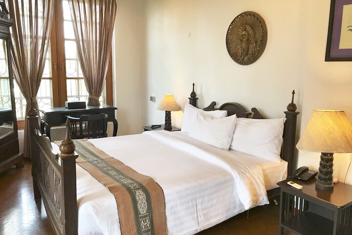 Room 11 of 39