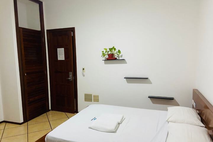 Room 7 of 26