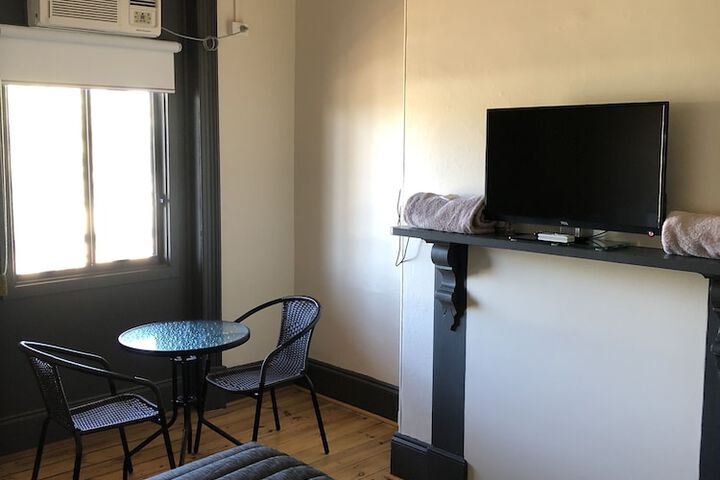 Room 11 of 57