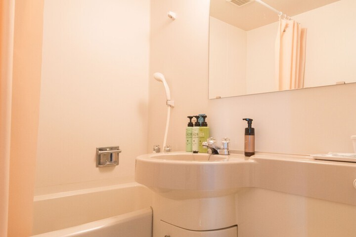 Clean Restrooms