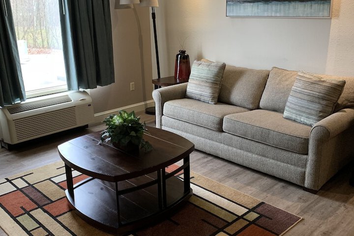 Room 15 of 297