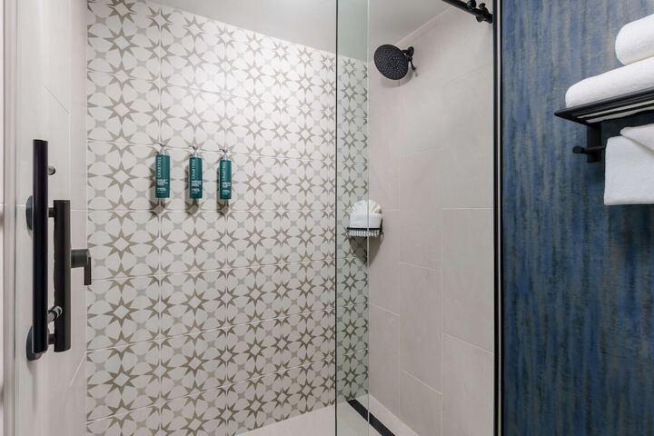 Bathroom shower