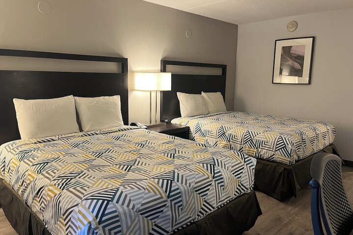 Room 7 of 15