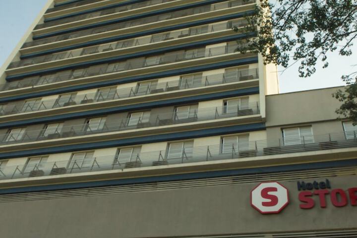 Hotel Exterior 36 of 37
