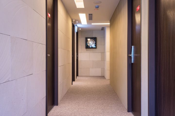 Ballroom/Hall 56 of 64