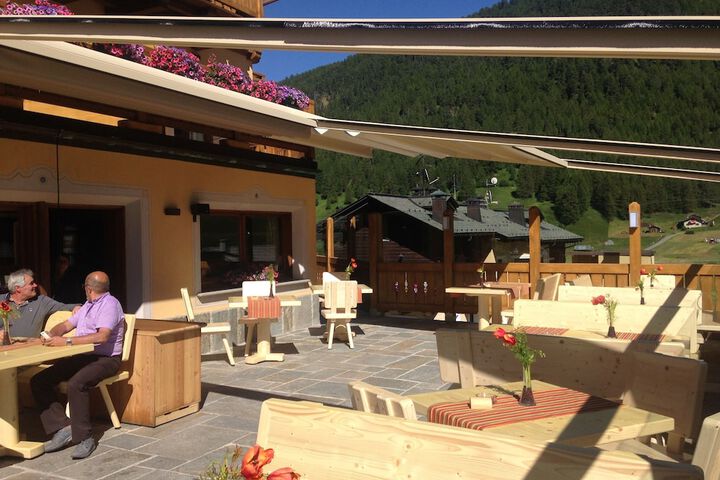 Terrace/Patio 42 of 44