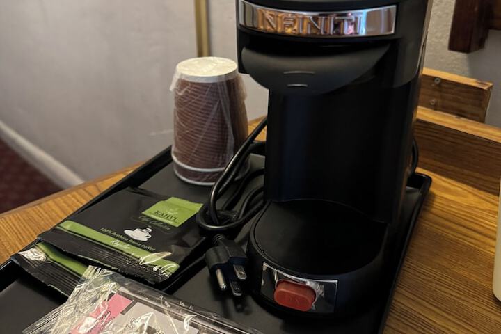 Breakfast/Coffee Service 16 of 28