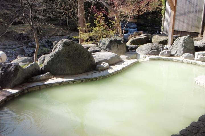 Hotel Pool