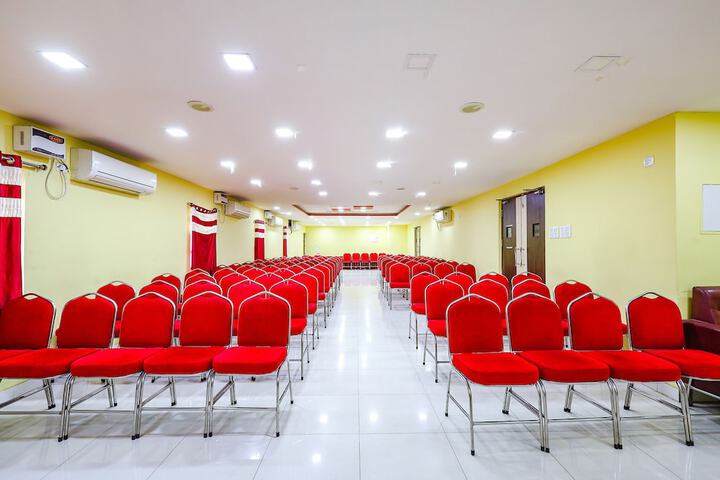 Ballroom/Hall 26 of 35