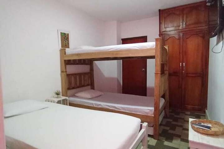 Room 10 of 11