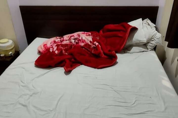 Room 6 of 23