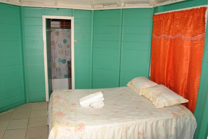 Room 8 of 29