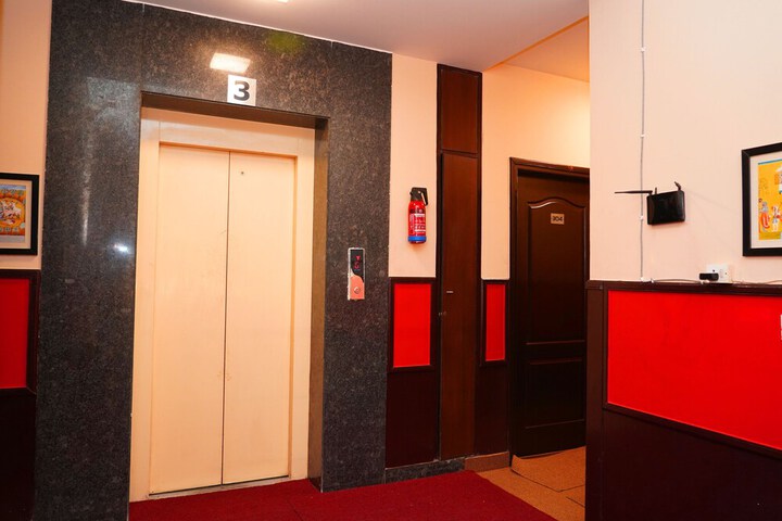 Hotel Interior 8 of 57