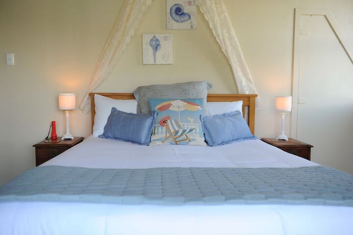 Room 3 of 67
