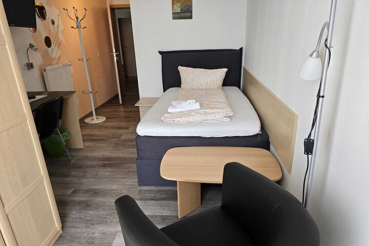 Room 26 of 54